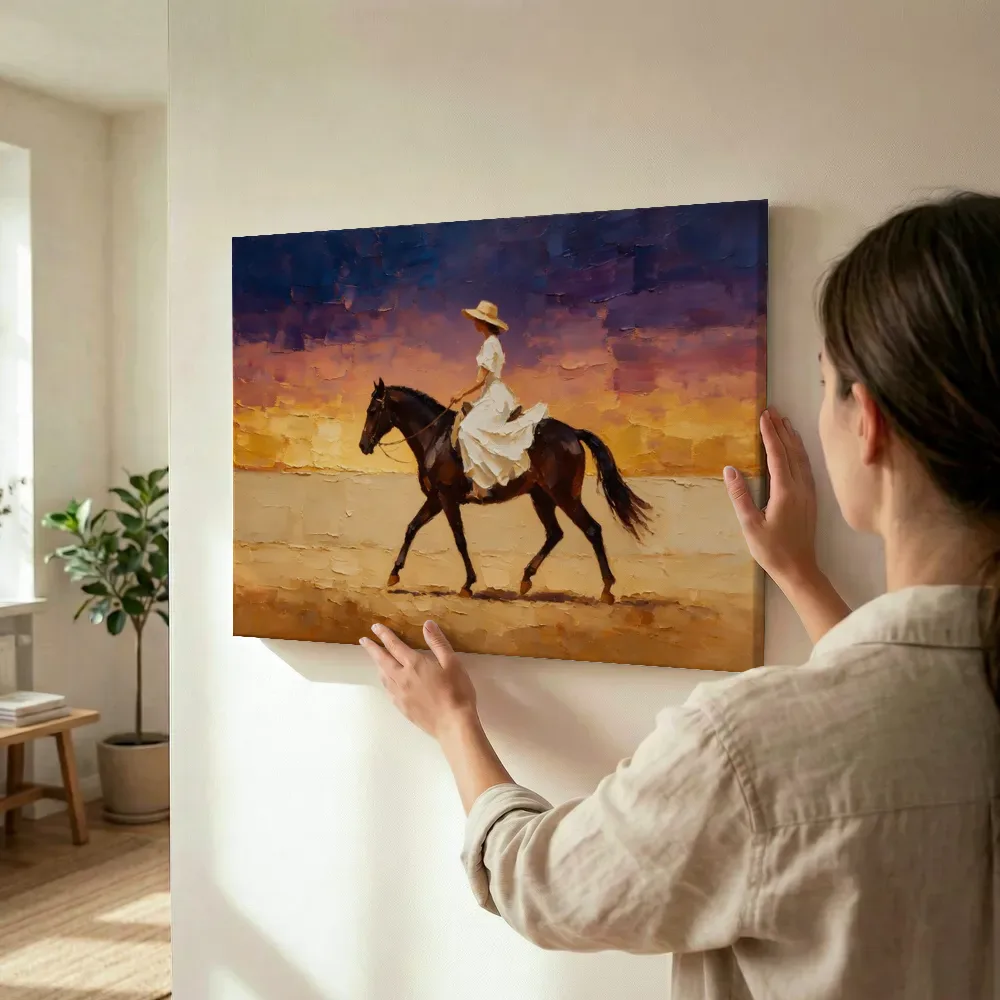 Sfeerimpressie: Vrouw te paard, olieverf in gouden uur terwijl het wordt opgehangen