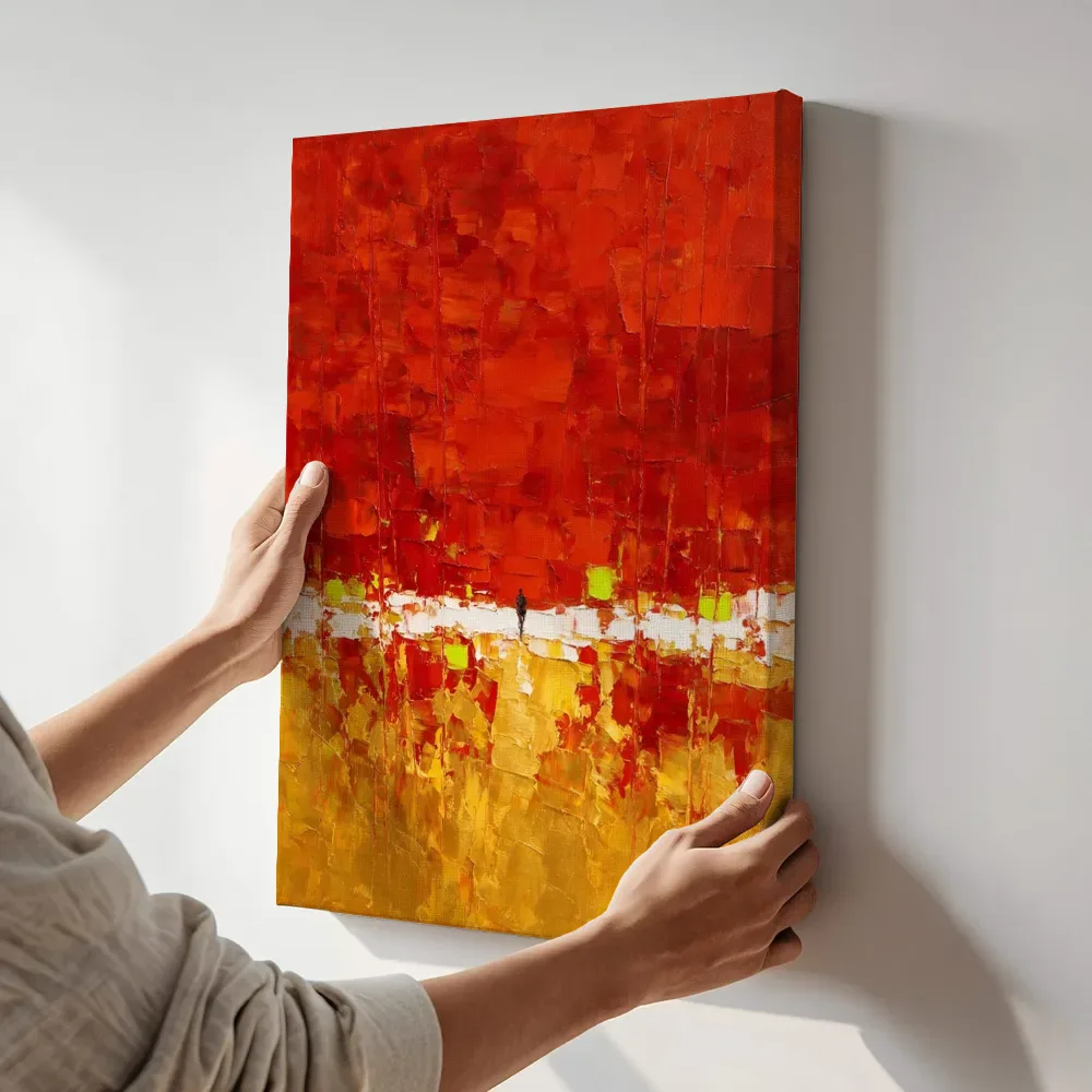 Sfeerimpressie: Vuurrood en goud van onderaf terwijl het aan de muur wordt gehangen