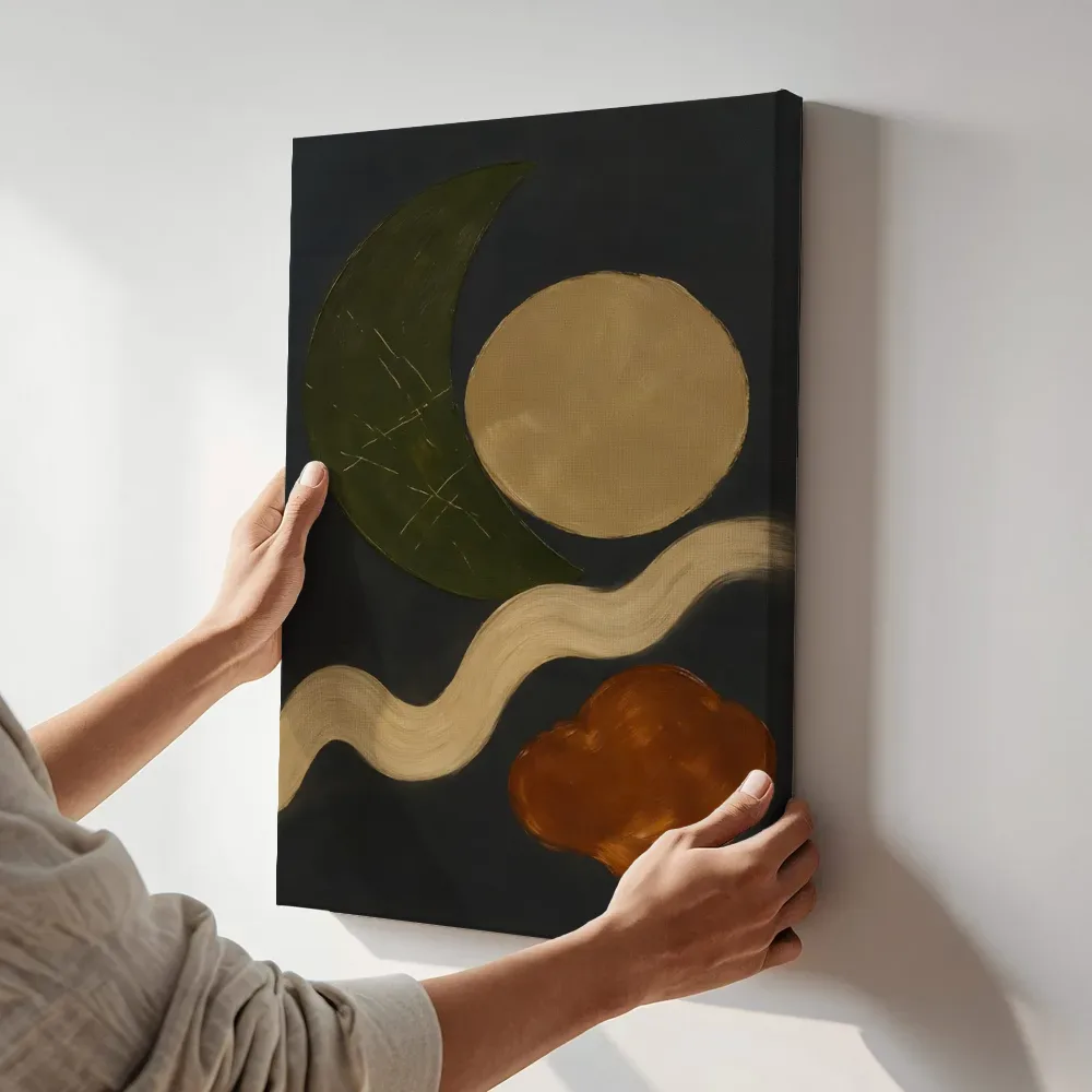 Sfeerimpressie: Wassende maan Retro Shapes in olijfgroen terwijl het aan de muur wordt gehangen