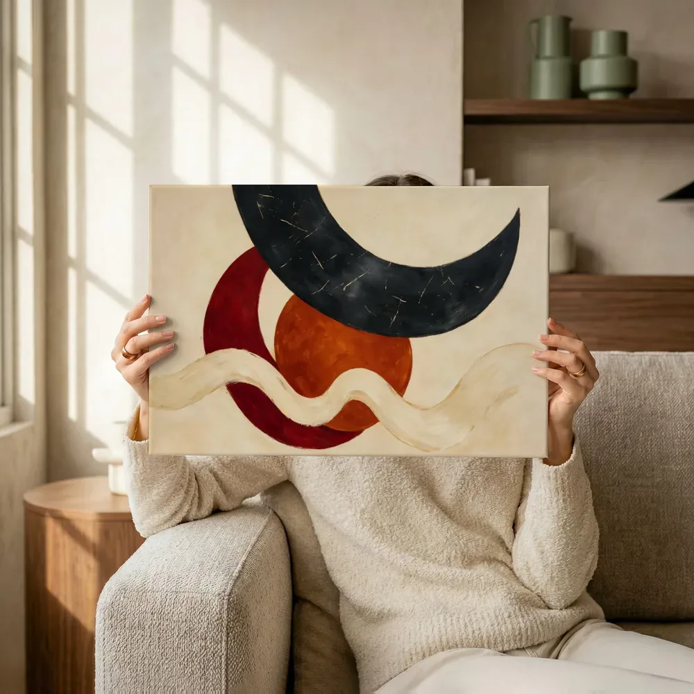 Sfeerimpressie: Wassende maan Retro Shapes terwijl het omhoog wordt gehouden