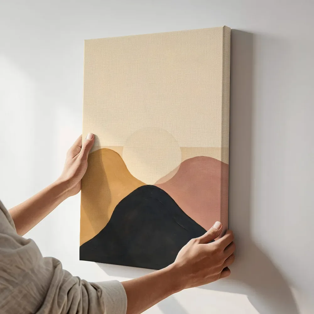 Sfeerimpressie: Woestijnlandschap Textured Minimalism 2 terwijl het aan de muur wordt gehangen