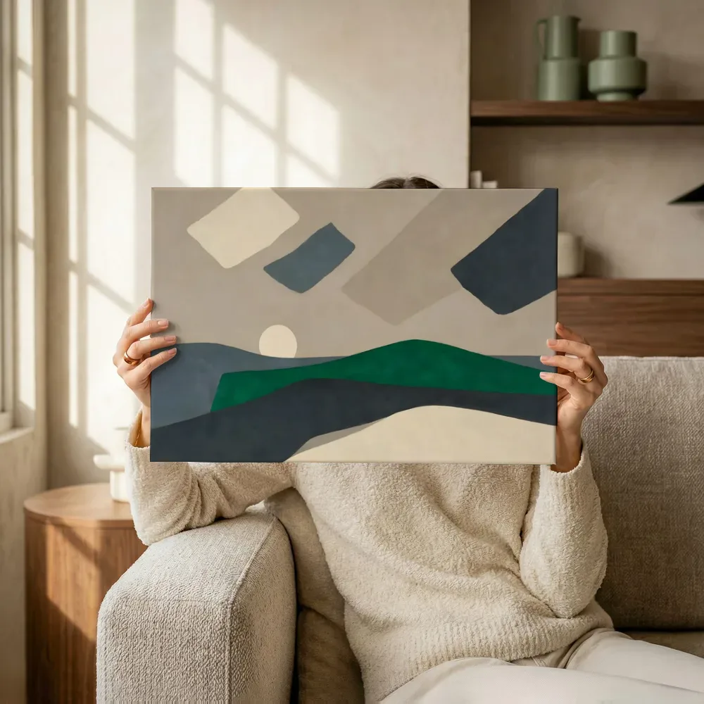 Sfeerimpressie: Woestijnlandschap Textured Minimalism in houtskoolgrijs 3 terwijl het omhoog wordt gehouden