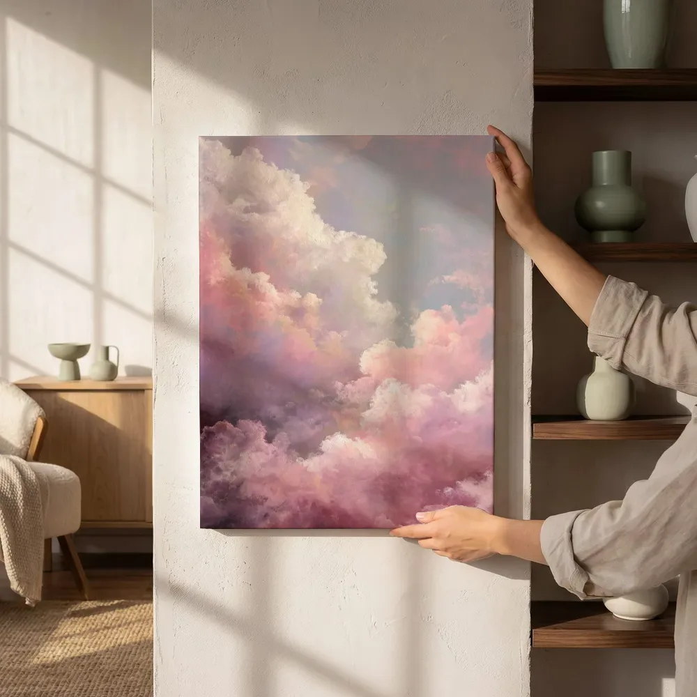 Sfeerimpressie: Wolkenpartij in roze en paars naast de kast