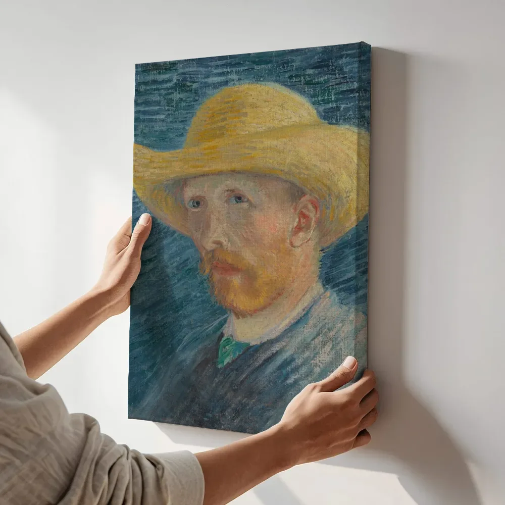 Sfeerimpressie: Zelfportret met strohoed van Vincent van Gogh terwijl het aan de muur wordt gehangen