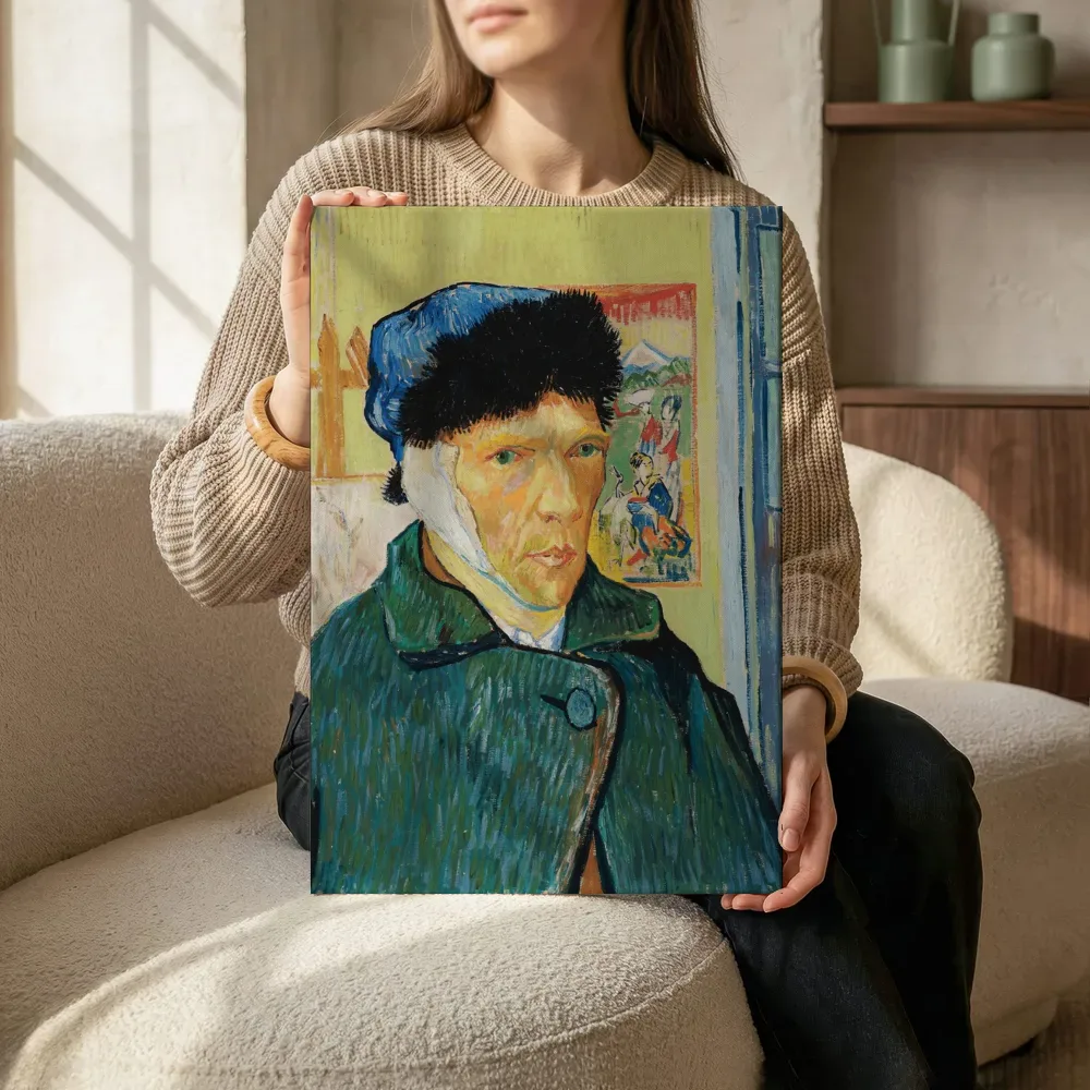 Sfeerimpressie: Zelfportret met verbonden oor van Vincent van Gogh terwijl het zittend wordt getoond