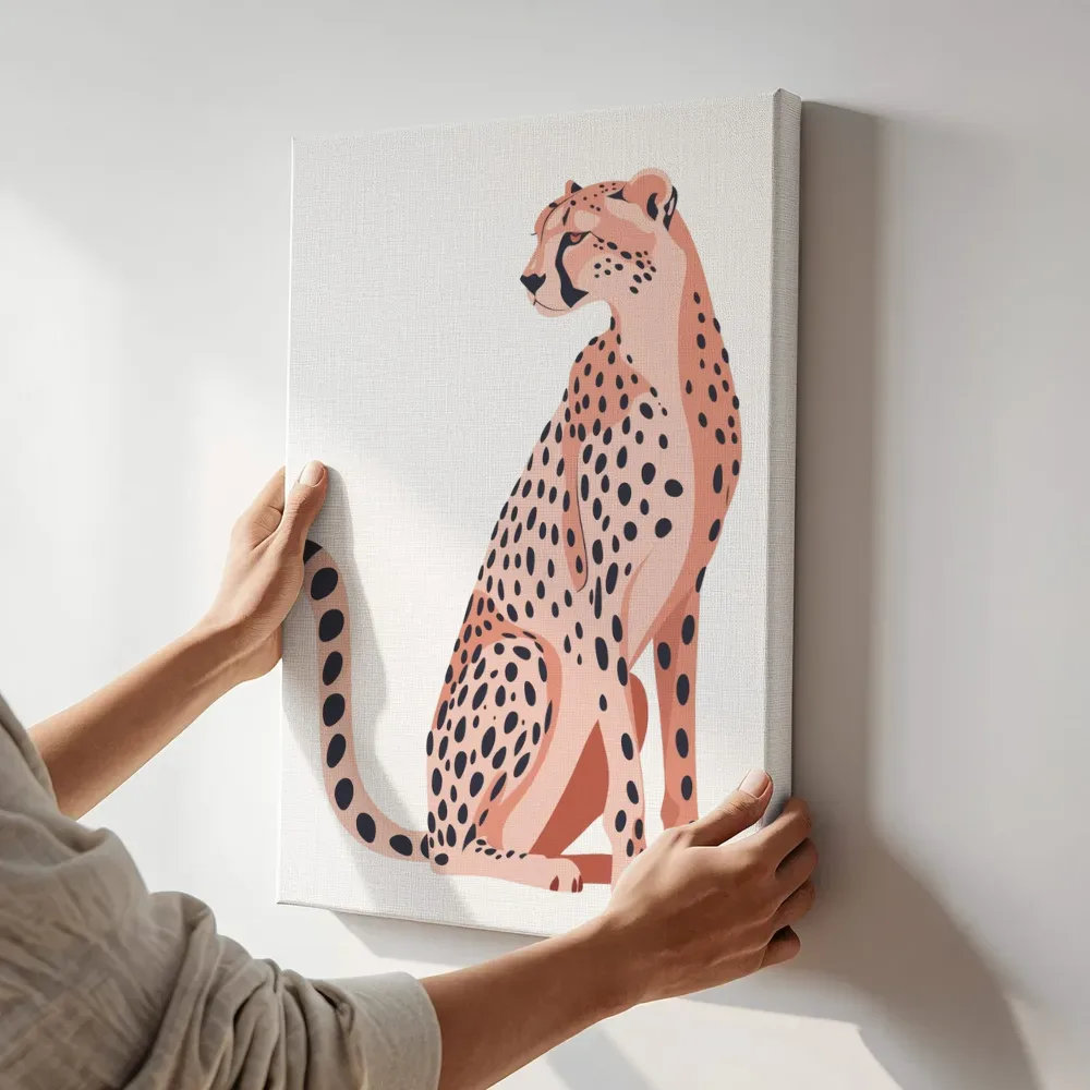 Sfeerimpressie: Zittende cheetah in zijaanzicht terwijl het aan de muur wordt gehangen